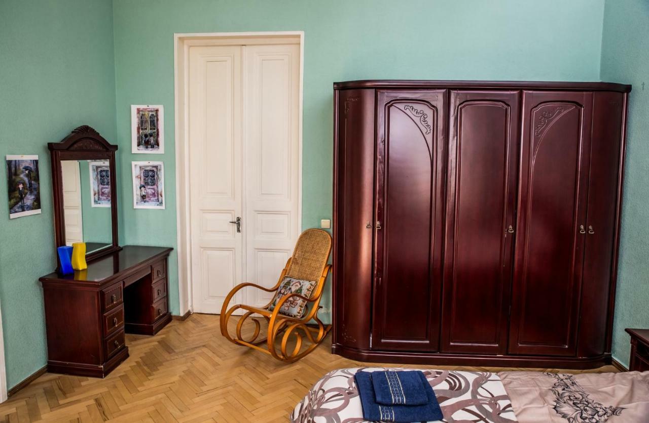 Gold District Apartment Тбилиси Екстериор снимка