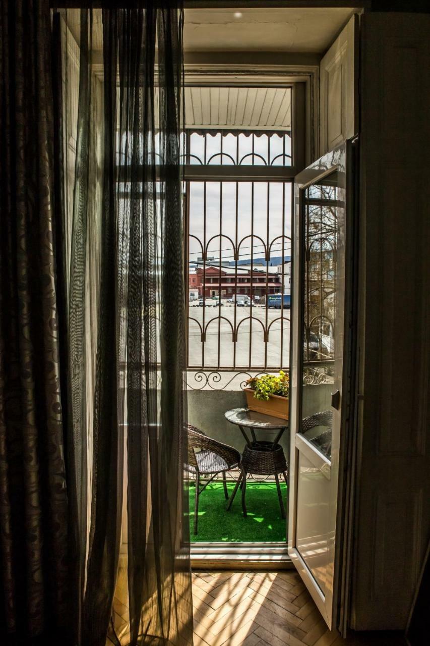 Gold District Apartment Тбилиси Екстериор снимка